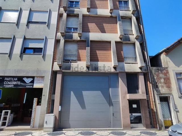 Armazém alugar em Matosinhos, Mercado