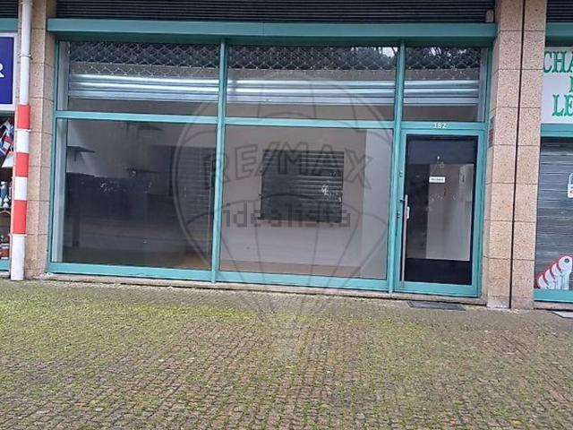 Loja venda em Porto
