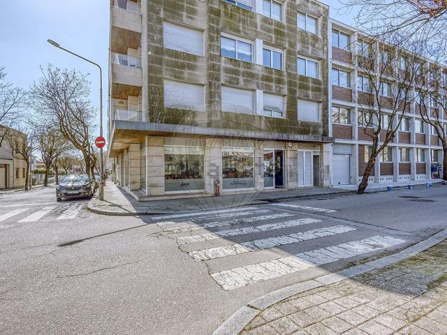 Loja venda em Porto