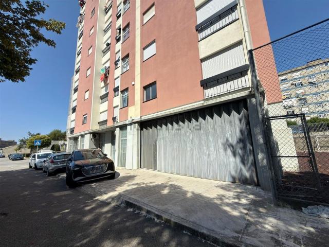 Armazém venda em Braga