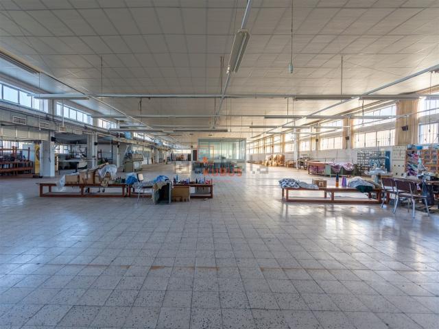 Armazém alugar em Alcanena, Santarém