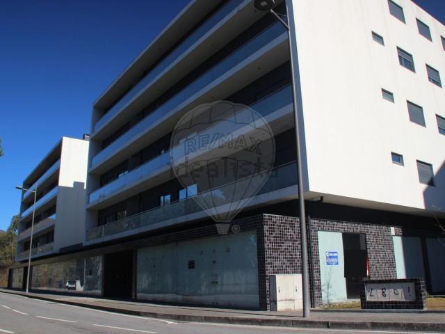 Armazém venda em Moimenta, Santo André, Costa