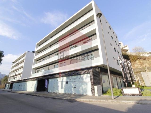 Loja venda em Covas, Braga