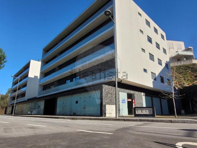 Armazém venda em Moimenta, Santo André, Costa