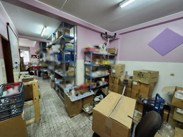 Loja venda em Moinhos da Funcheira, Amadora