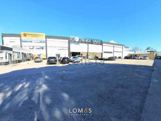 Armazém alugar em Moita, Setúbal