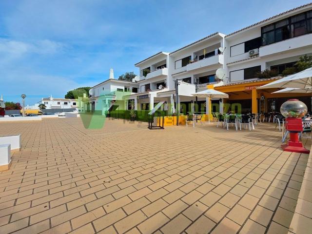 Loja venda em Albufeira e Olhos de Água, Albufeira