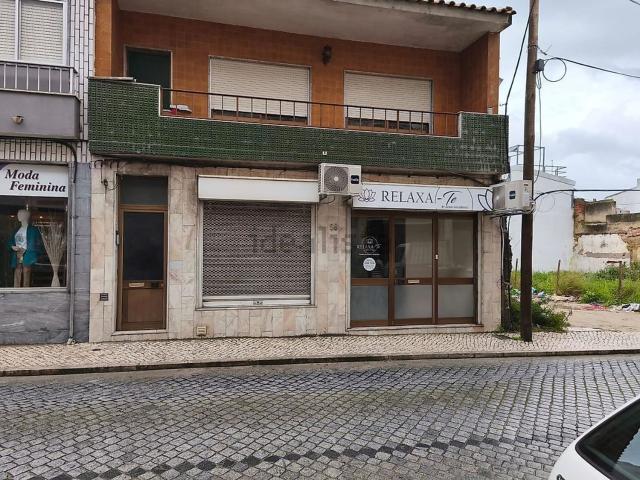 Loja venda em Bairro do Mouco, Montijo
