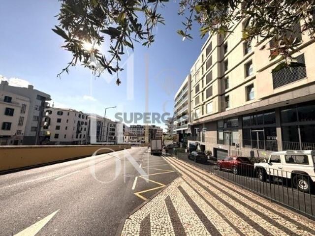 Armazém venda em Funchal, Ilha Da Madeira