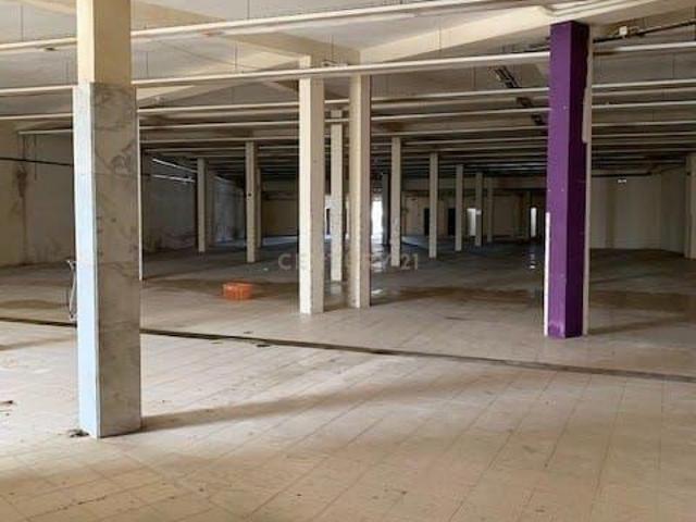 Loja venda em Marinha Grande, Leiria
