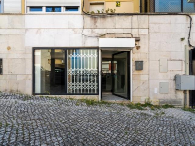 Armazém venda em Estrela, Lisboa