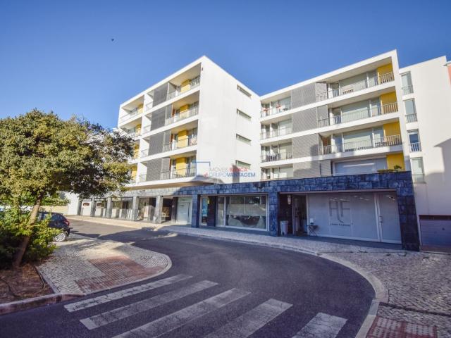 Loja venda em Rana, Cascais