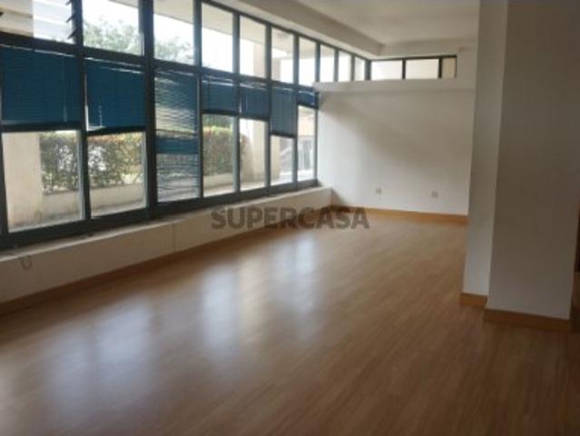 Armazém venda em Devesas, Vila Nova De Gaia