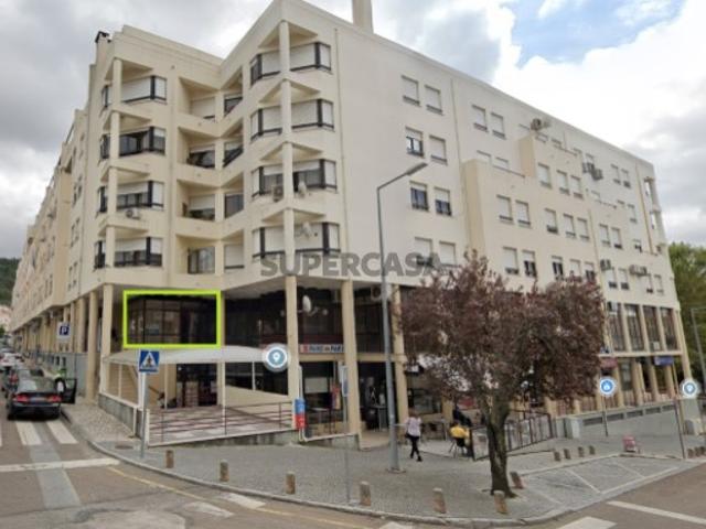 Armazém venda em Portalegre
