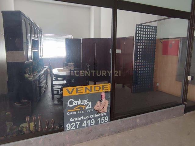 Loja venda em Marinha Grande, Leiria