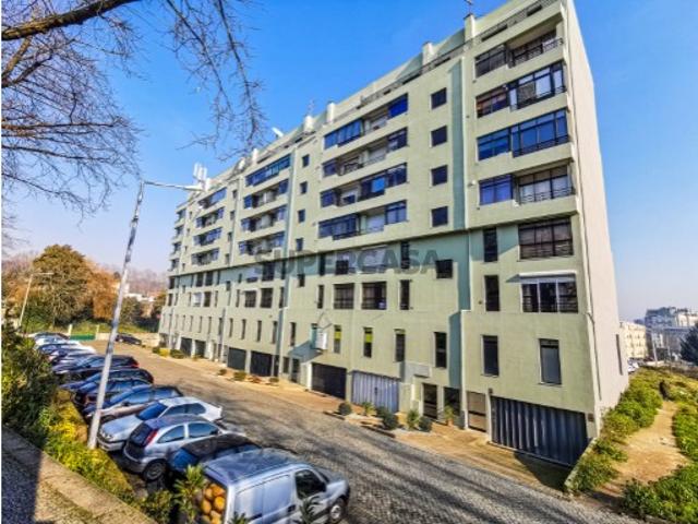 Armazém venda em Vila Nova De Famalicão, Rorigo
