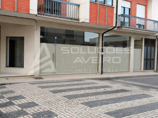 Loja alugar em Oliveira Do Bairro, Aveiro