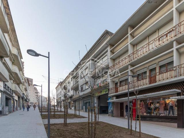 Loja venda em São João Da Madeira, Aveiro