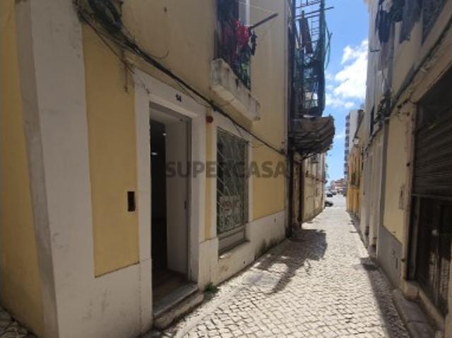 Armazém venda em Bairro Salgado, Setúbal