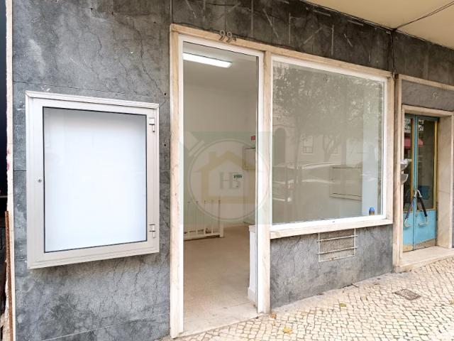 Loja alugar em Núcleo Urbano Histórico de Algés, Oeiras