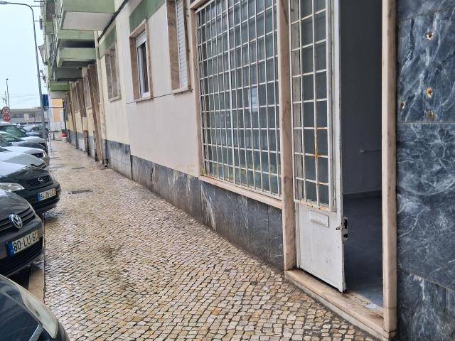 Loja venda em Bairro Clemente Vicente, Oeiras