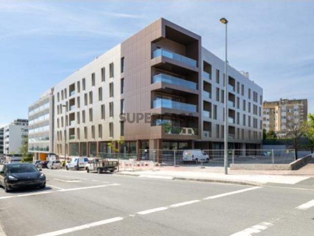 Armazém venda em Maia, Águas Santas