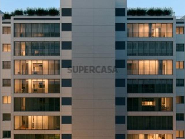 Armazém venda em Estrela, Lisboa