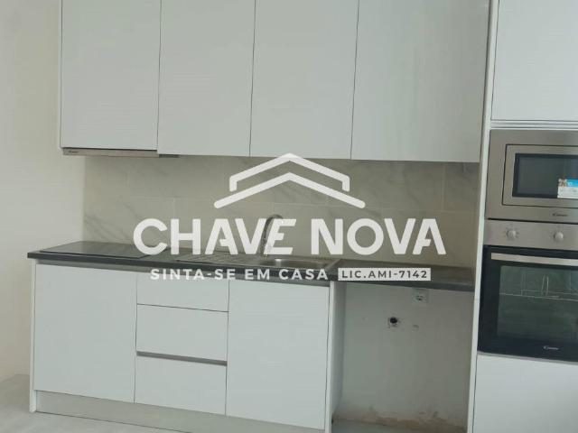 Loja venda em Almada, Setúbal