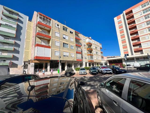 Loja venda em Amadora, Lisboa