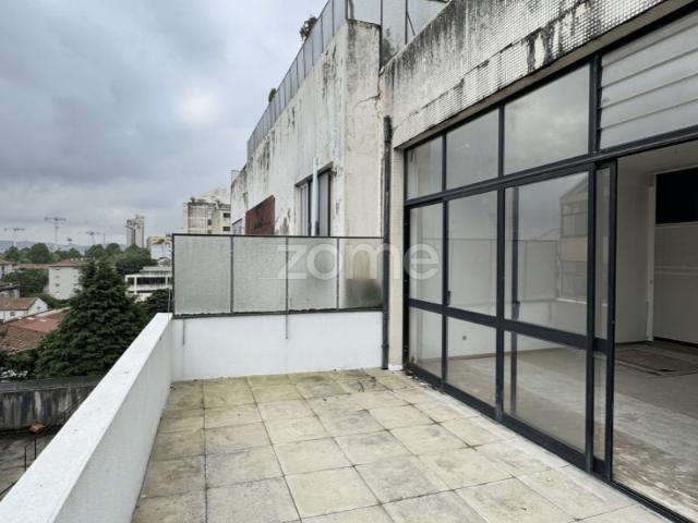Loja alugar em Porto