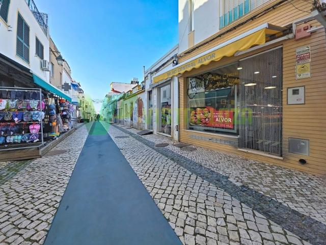 Loja venda em Praia de Alvor, Portimão
