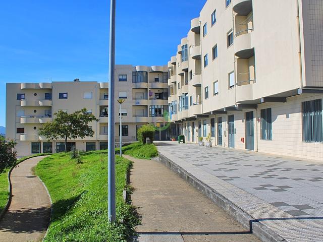 Loja venda em Agrelo, Braga