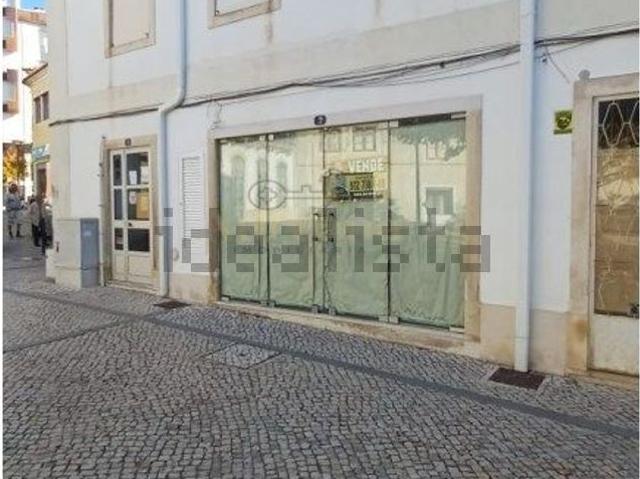 Loja venda em Ourém, Santarém