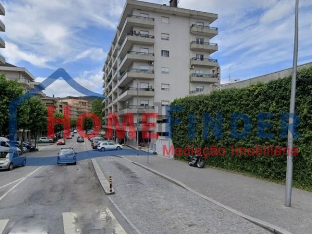 Loja venda em Póvoa De Lanhoso, Braga