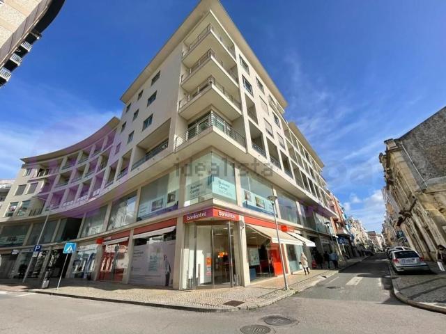 Loja alugar em Nossa Senhora do Pópulo, Caldas Da Rainha