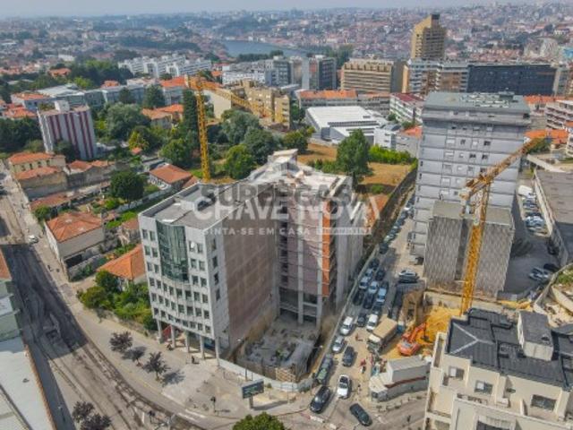 Armazém venda em Vila Nova De Gaia, Porto