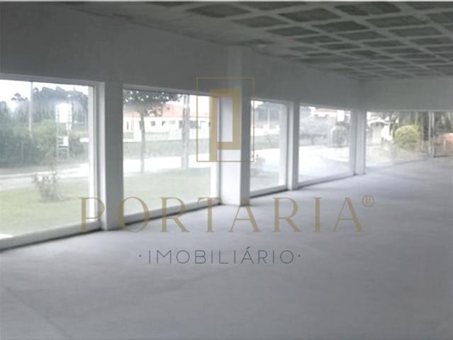 Loja venda em Oliveira Do Bairro, Aveiro