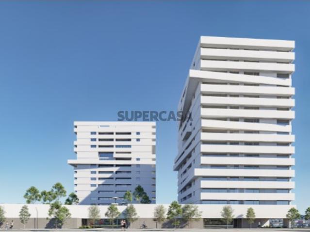 Armazém venda em Porto
