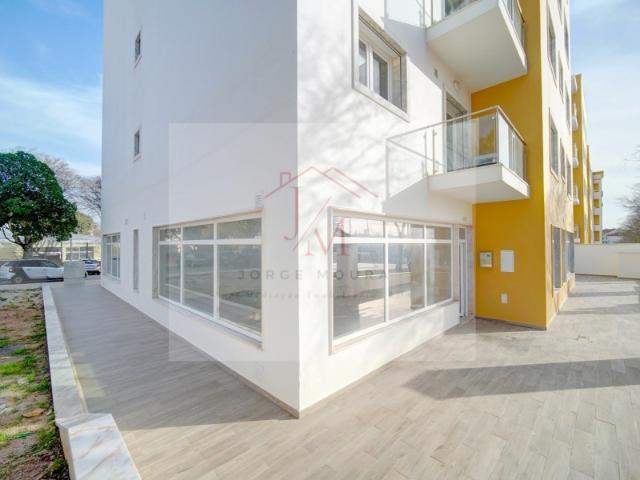 Loja venda em Carcavelos, Cascais
