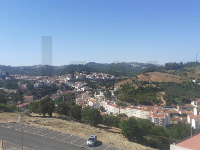 Loja venda em Penafirme da Mata, Alenquer