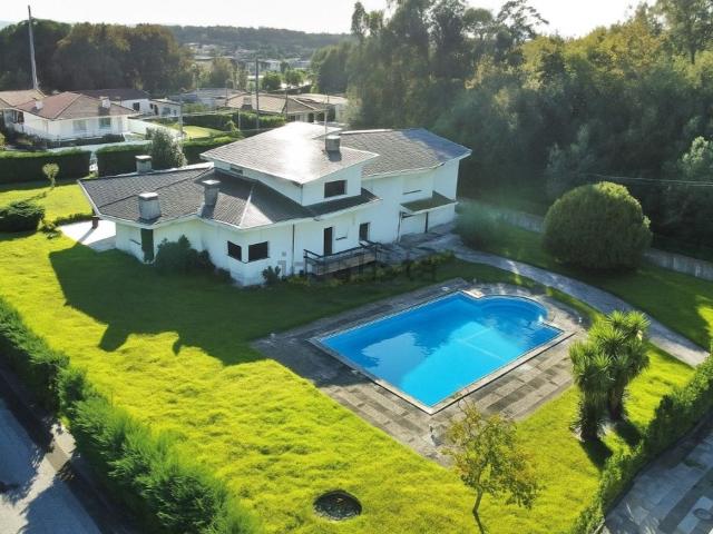 Armazém venda em Gavião, Braga