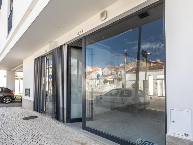 Loja venda em Ramada e Caneças, Odivelas