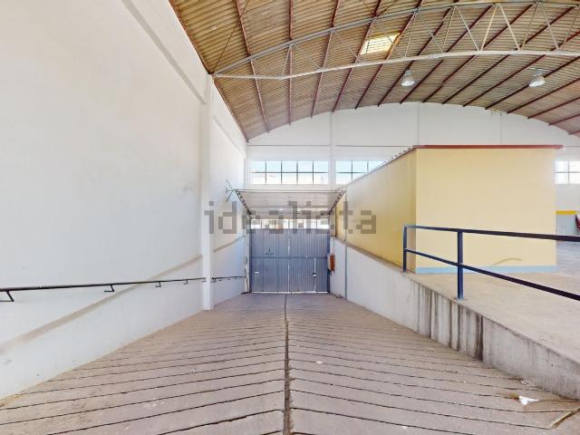 Armazém alugar em Bairro da Codivel, Odivelas