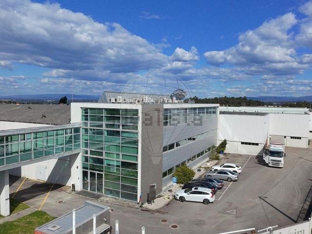 Armazém venda em Oliveira Do Bairro, Aveiro