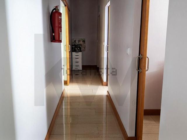 Loja venda em Oliveira Do Bairro, Aveiro