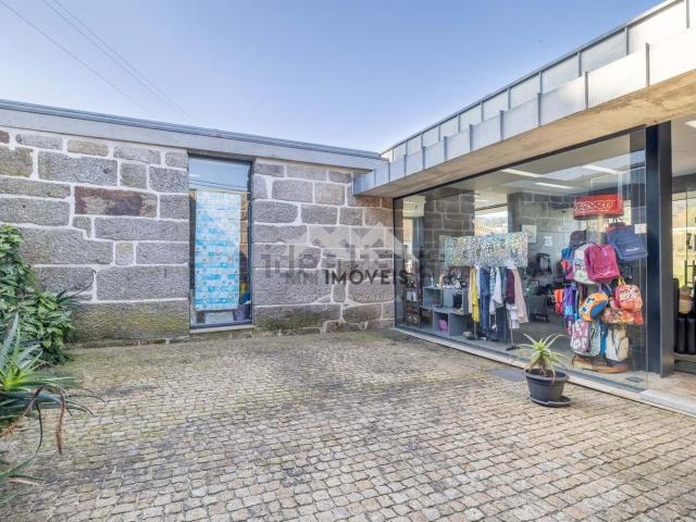 Loja venda em Marecos, Porto
