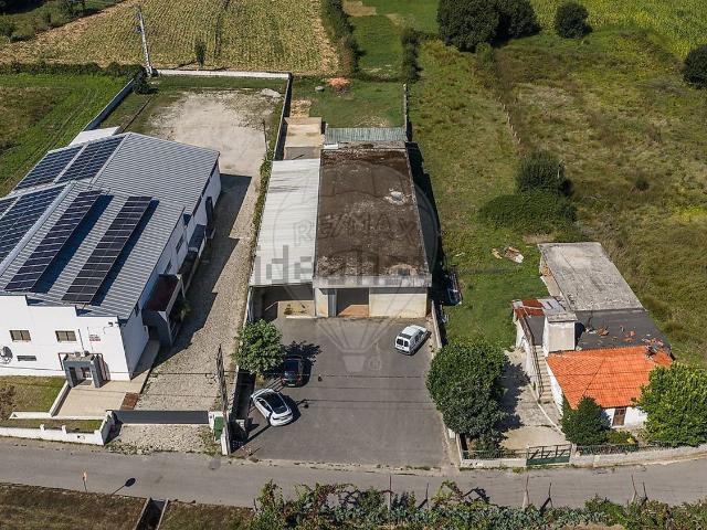 Armazém venda em Arcozelo, Braga