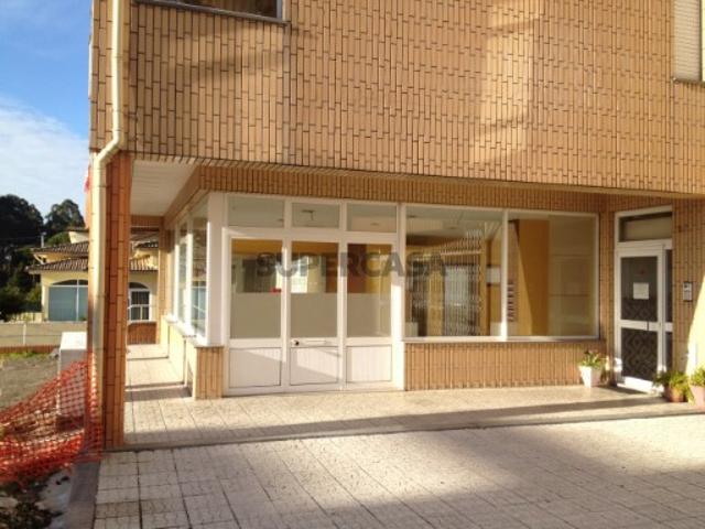 Armazém venda em Oliveira De Azeméis, Aveiro