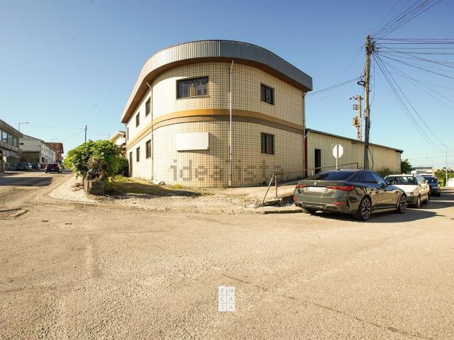 Armazém venda em Oliveira De Azeméis, Aveiro
