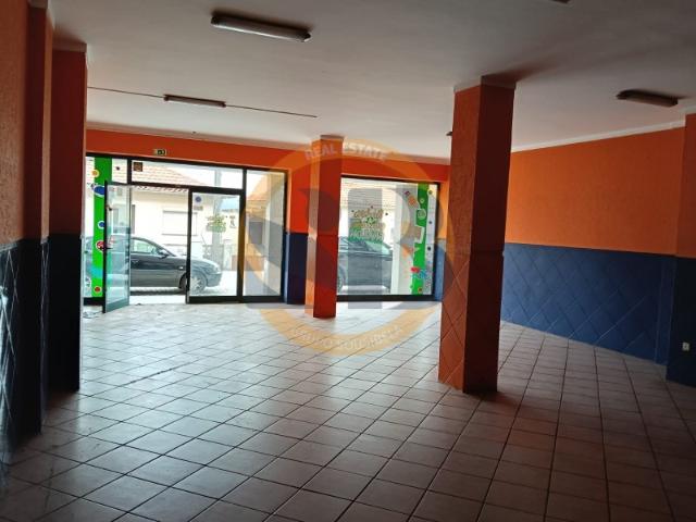 Loja venda em Oliveira De Azeméis, Aveiro